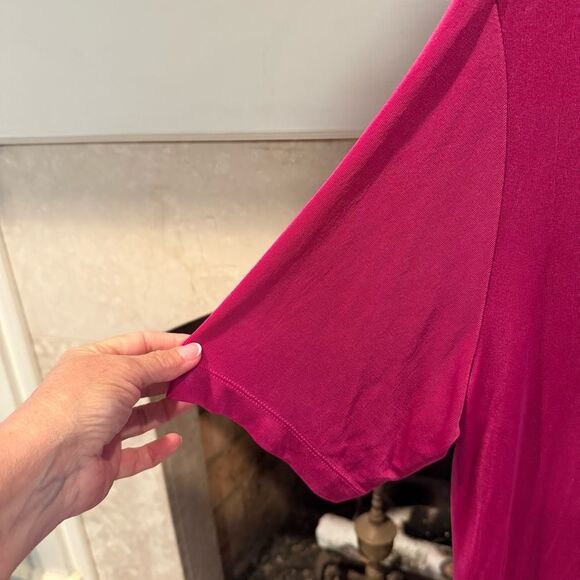 Chico's Fuchsia Travelers Short Sleeve Top size XL - Picture 3 of 4